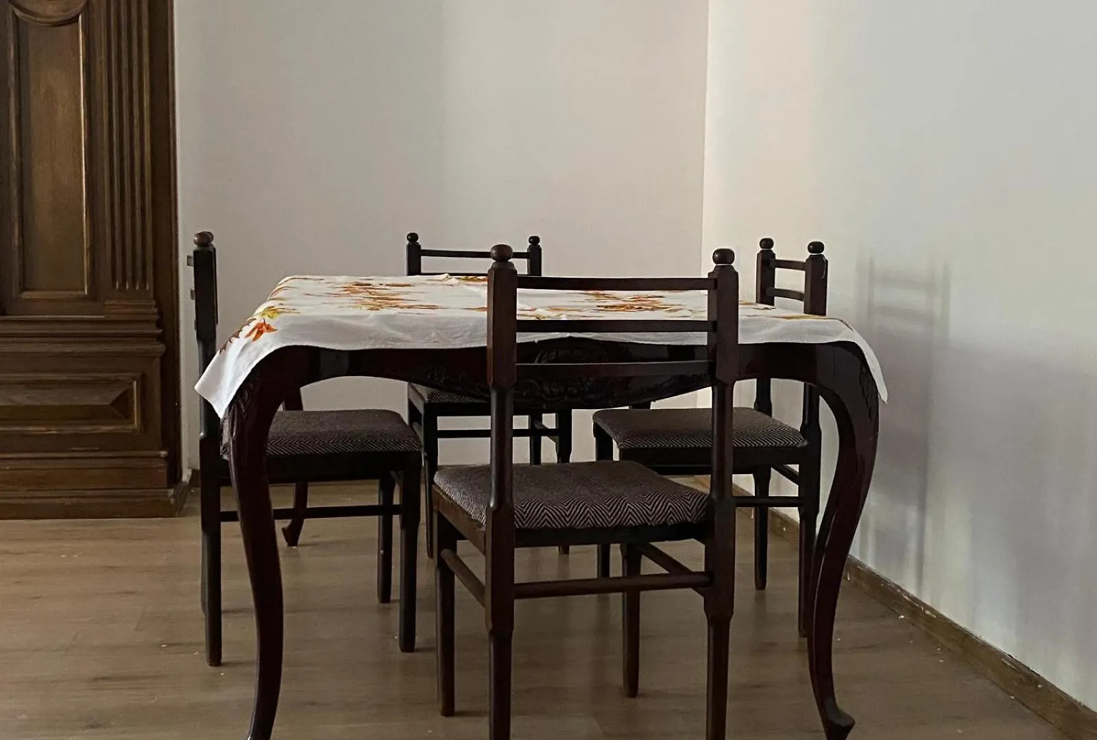 Modern Vake Park Apartment Tbilisi Georgien