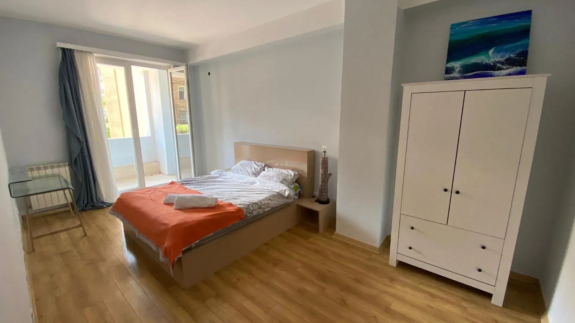 Modern Vake Park Apartment Tbilisi 0*,  Georgien
